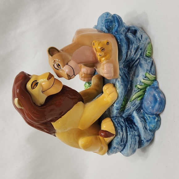 Disney Accents Disneys Lion King Music Box Poshmark